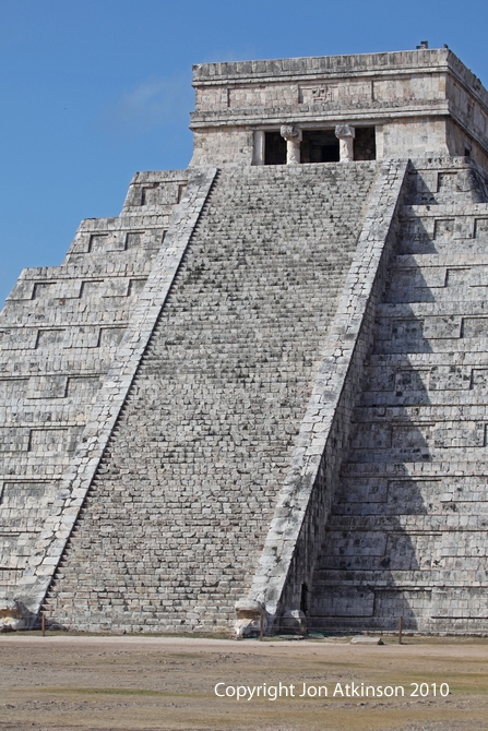 Pyramid of Kukulkan, Chichen Itza Pyramid of Kukulkan, Chichen Itza